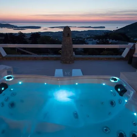 Chrysalis Nature 4 * Parikia (Paros)