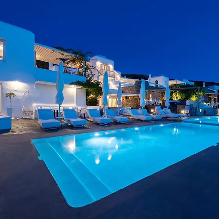 Chrysalis Nature 4 * Parikia (Paros)